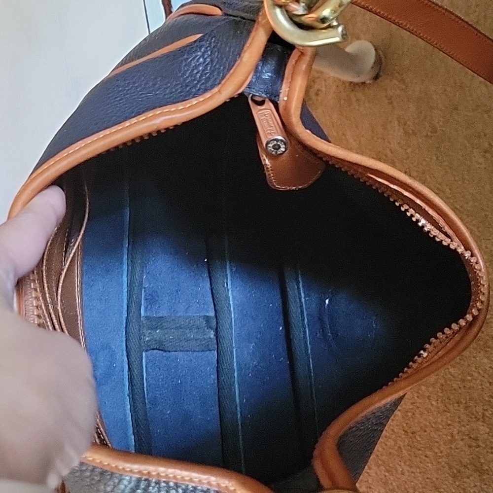 Dooney & Bourke Black and Brown Shoulder Bag Crescent Hobo Real Leather Vintage - Picture 10 of 15